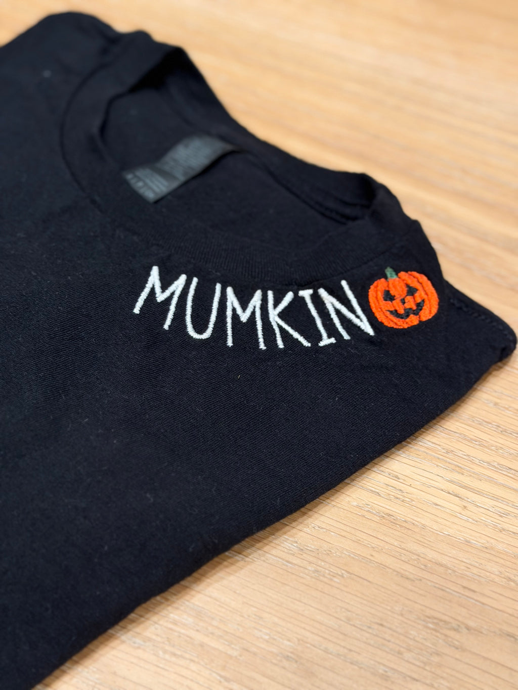 momster tee