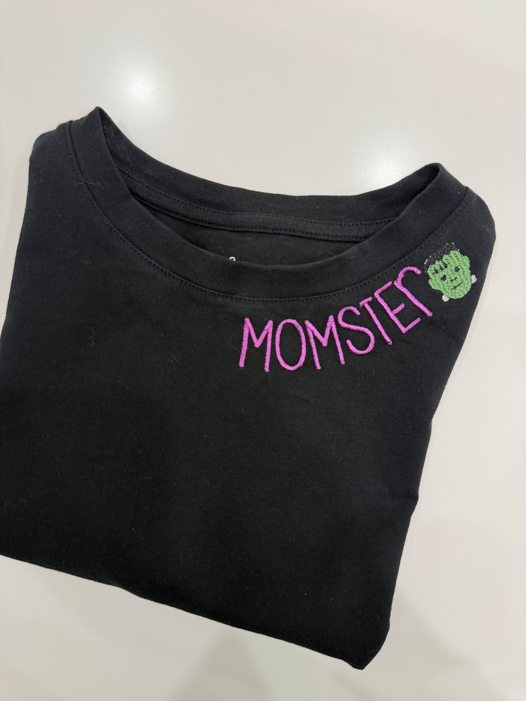 momster tee